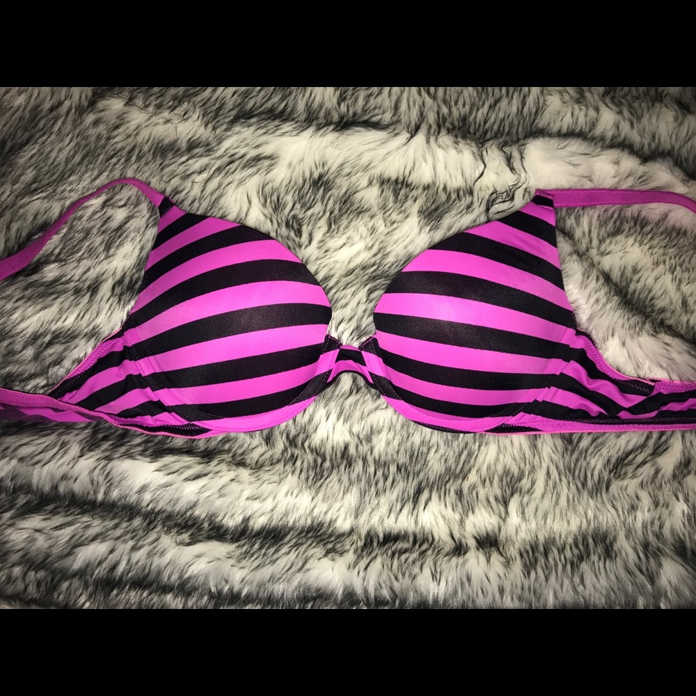 Victoria Secret Bra 36 A